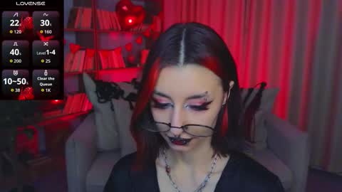 Marcelline online show from February 6, 10:41 am