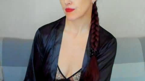 Victoria Eden online show from June 18, 9:14 am