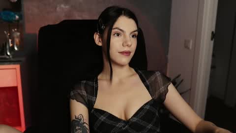 Miss Rochelle online show from February 22, 5:57 pm