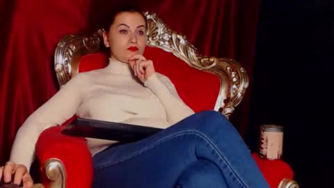 Mistress Fabiola   online show from November 12, 8:33 pm