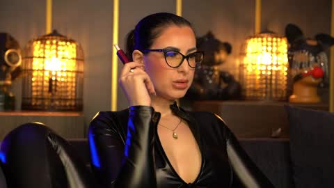 Mistress Kelly online show from March 30, 11:05 pm