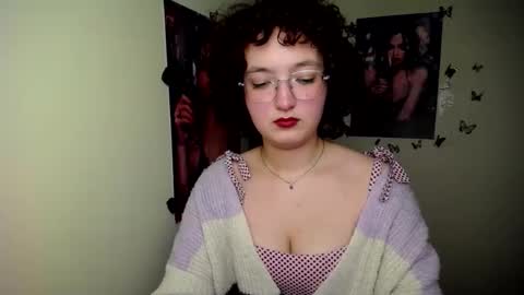 Aria online show from October 17, 11:25 am