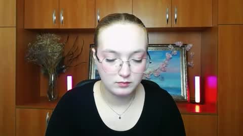 Aria online show from March 16, 12:53 pm