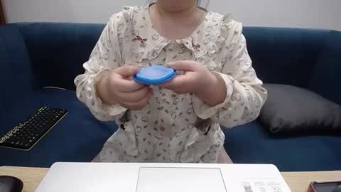 Misumiko96 online show from March 1, 7:45 am