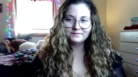 miswitxh online show from December 18, 4:57 pm