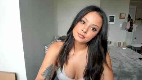 mixedbeauty45 online show from June 28, 2:07 am