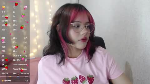 mixie_cute online show from January 26, 8:45 pm