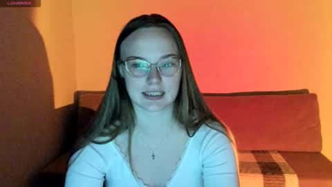 Snapshot of miya_mimi chatting on October 12, 9:16 pm Miya online show from October 12, 9:16 pm