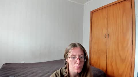 MizzKittay online show from February 26, 7:32 pm