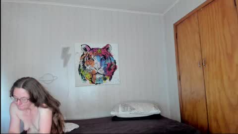 MizzKittay online show from December 6, 5:58 am