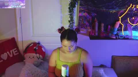 Hera  Tethra Bathtub stream  20k followers  Ask about our custom videos3 online show from February 11, 4:02 pm