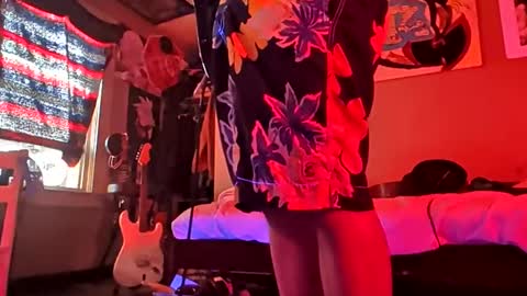 Daddy720 online show from March 31, 6:19 pm