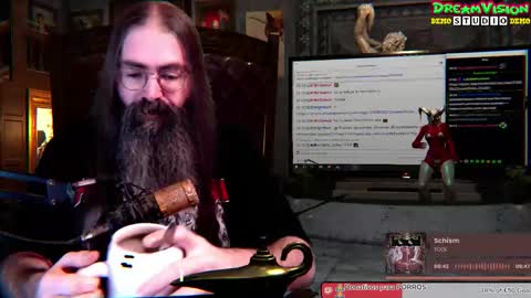 Lois online show from December 3, 6:30 pm