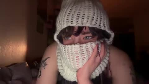 mminnnerva online show from March 27, 9:10 am