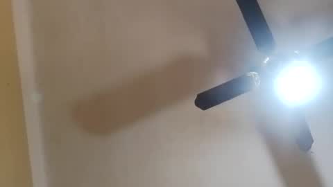 camilo online show from October 20, 12:10 pm