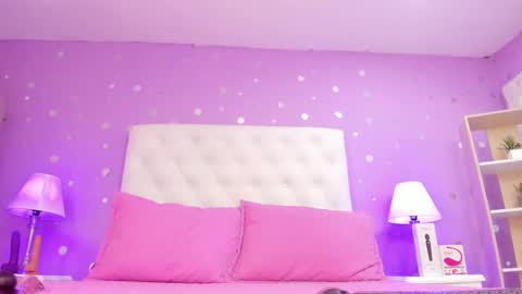 Sophia  online show from October 25, 7:47 pm