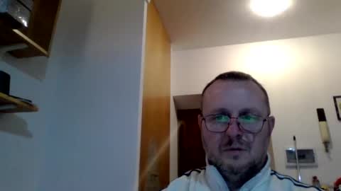 modesto1969 online show from January 3, 6:35 pm