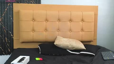 mohamed_malik online show from April 27, 3:09 pm