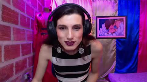 moira_hot online show from October 25, 5:19 am