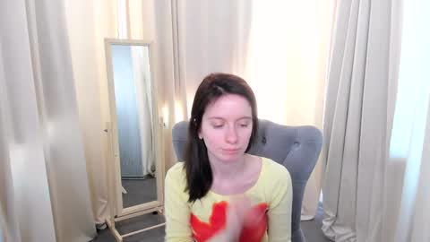 mollie_blush online show from April 2, 10:11 am