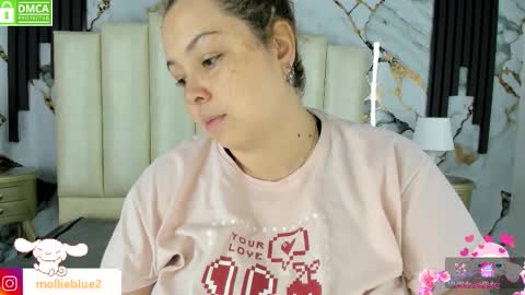 Hey Guys  Im Mollie online show from November 16, 12:51 pm