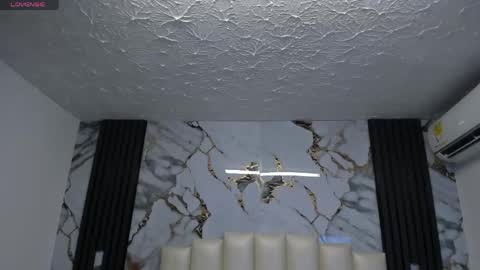 Hey Guys  Im Mollie online show from April 18, 11:56 am