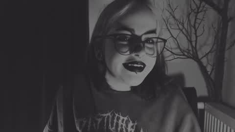 Molly Crow online show from January 16, 9:19 pm