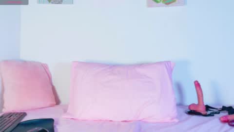molly come and have fun online show from July 10, 6:40 am
