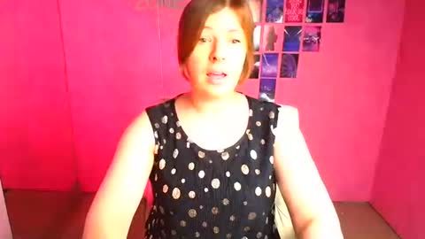 Molly online show from May 13, 11:53 am