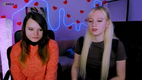 Molly online show from February 23, 1:24 pm