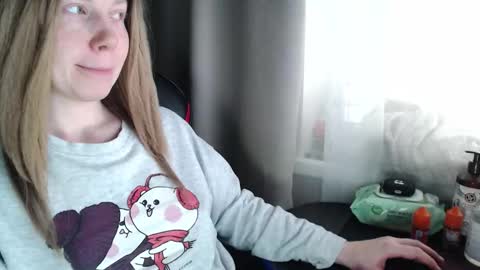 I have new photos come and see with love Molly online show from November 4, 11:00 am