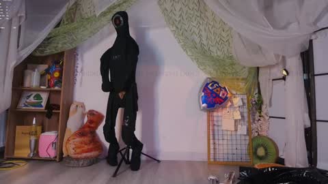 mollychan online show from February 25, 5:16 pm