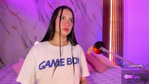 New girl Emily Valentina  Michelle online show from November 5, 8:44 pm