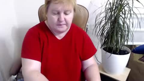 Mommy99X online show from December 5, 10:17 pm