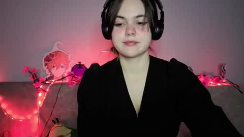 Momo online show from March 13, 8:12 pm