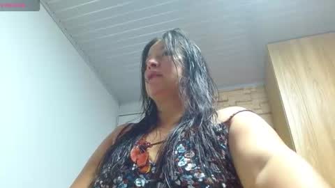 monickhotpri online show from July 8, 4:05 am