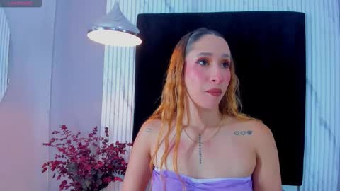 MONIK FOX online show from October 12, 12:03 am