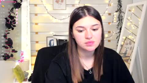 Monika online show from January 10, 4:34 pm