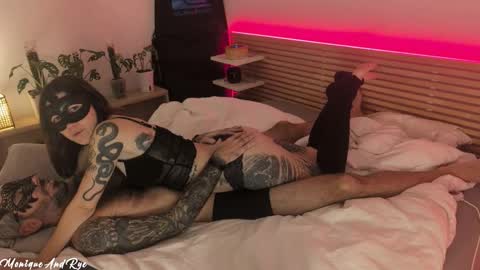 Monique  Rye online show from January 16, 9:02 pm