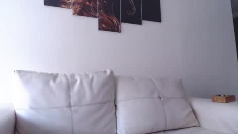 simon dice online show from February 9, 6:54 pm