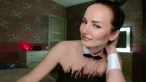 monparis_dream online show from November 9, 3:04 pm