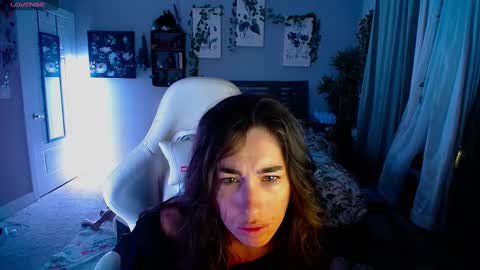 Lydia Mooney online show from March 4, 12:50 am