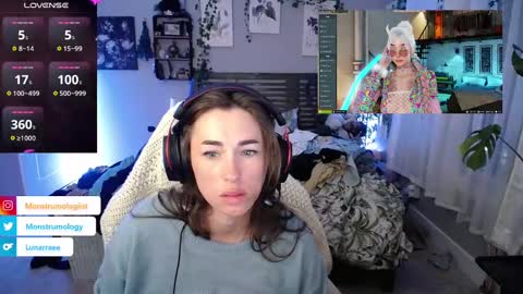 Lydia Mooney online show from December 19, 3:29 am