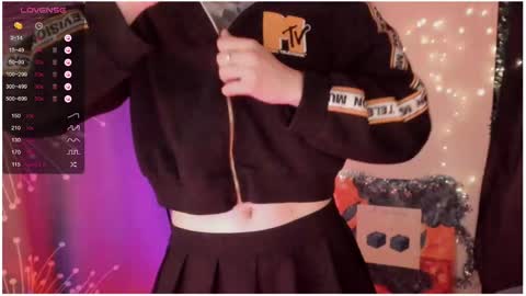 Roxy online show from December 26, 8:21 pm