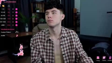 moon_gloww online show from February 24, 4:59 am