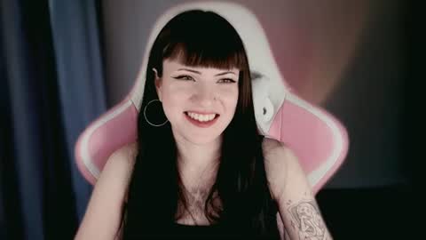  sophie  online show from June 12, 7:13 pm