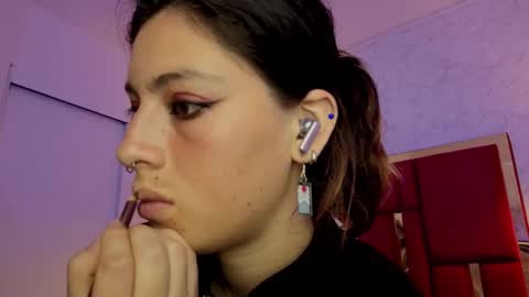 Winy online show from February 12, 2:48 am