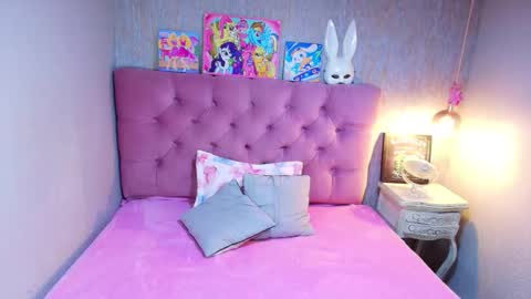 Charlotte online show from March 25, 7:09 pm