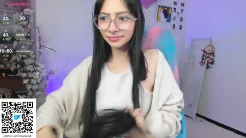 MOON  online show from September 21, 4:16 am