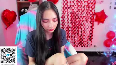 MOON  online show from February 15, 3:42 am